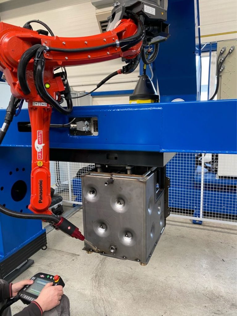 Investícia do nového robotického pracoviska