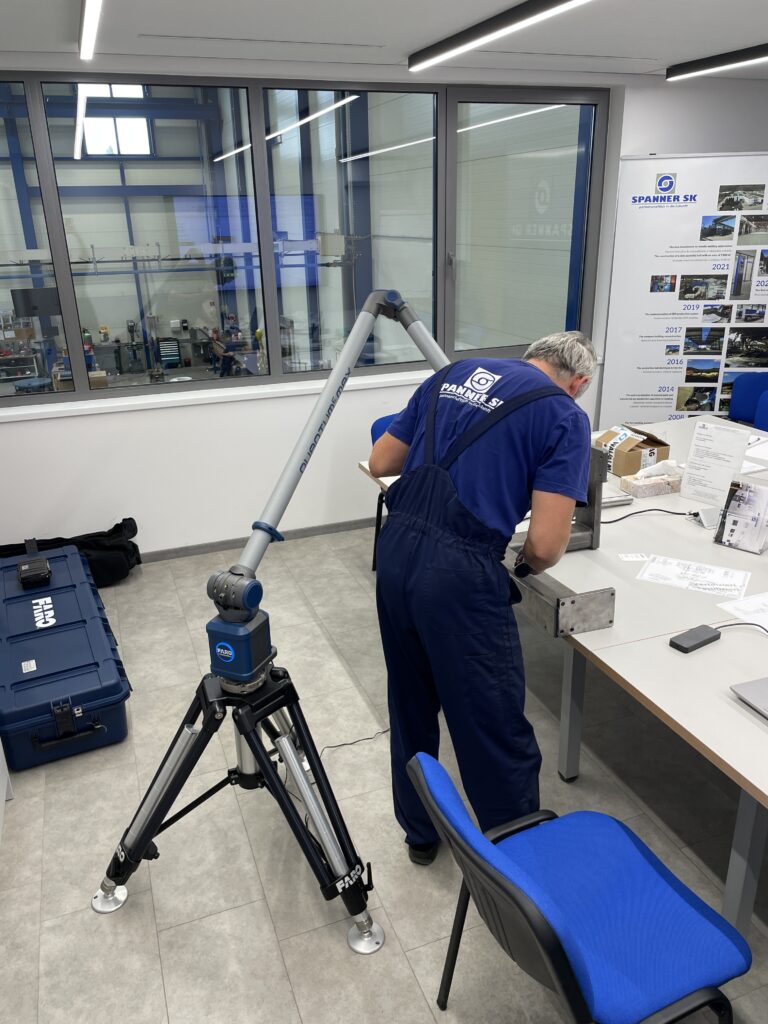 Investícia do 3D meracieho zariadenia FARO
