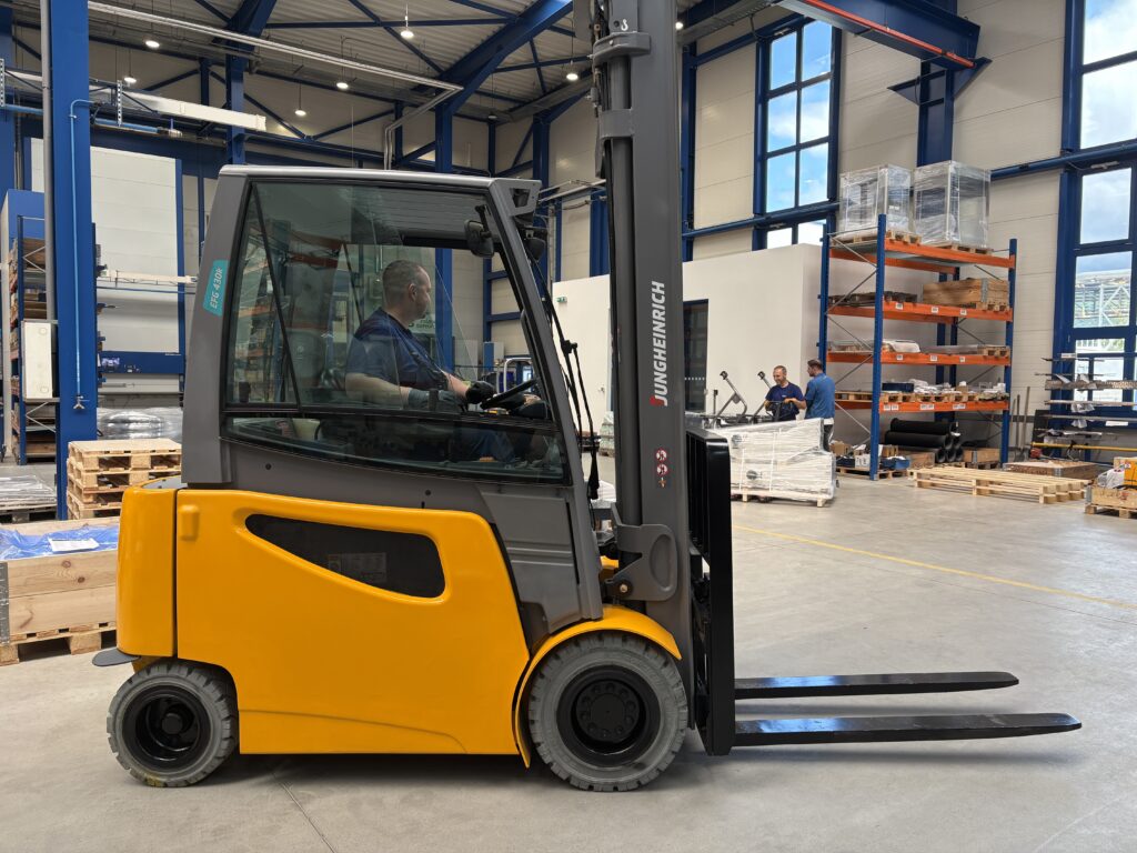 Nový pomocník v logistike